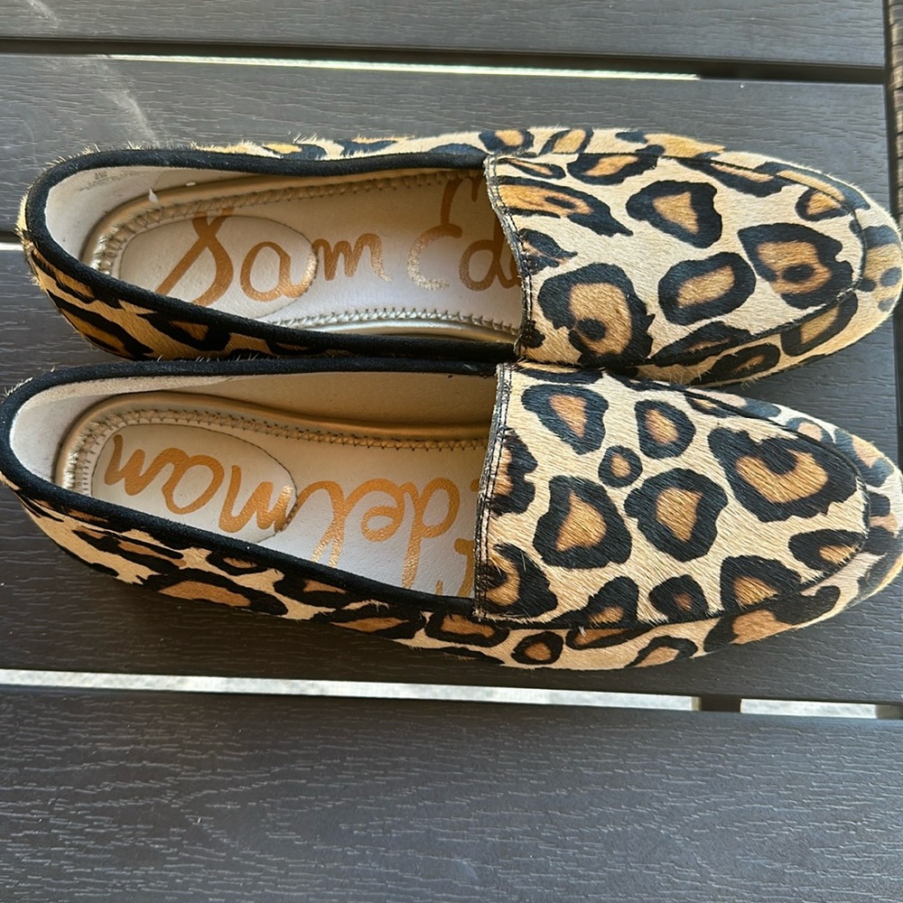 Sam Edelman leopard flats size 6. Gently used